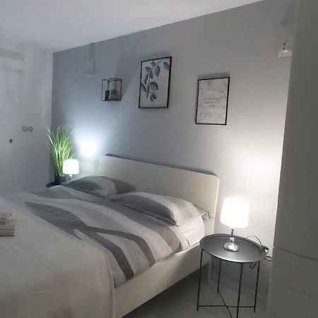 ורסאר Studio Apartments Igor מראה חיצוני תמונה